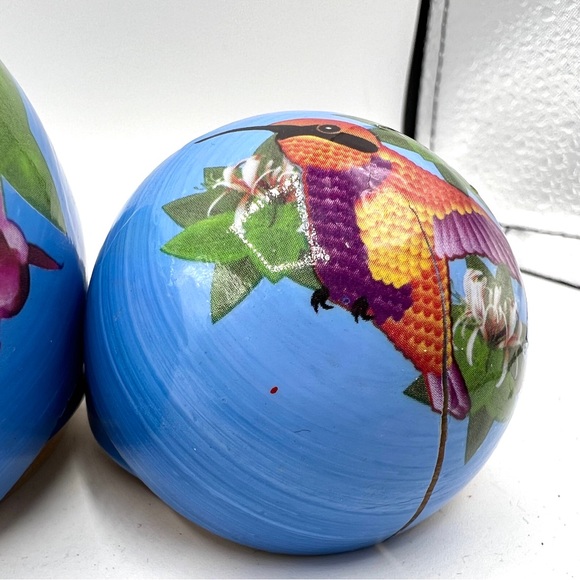 Nesting Wooden Spheres. 22.5”-4” circumference. Hummingbirds & Fuchsias - Picture 6 of 6